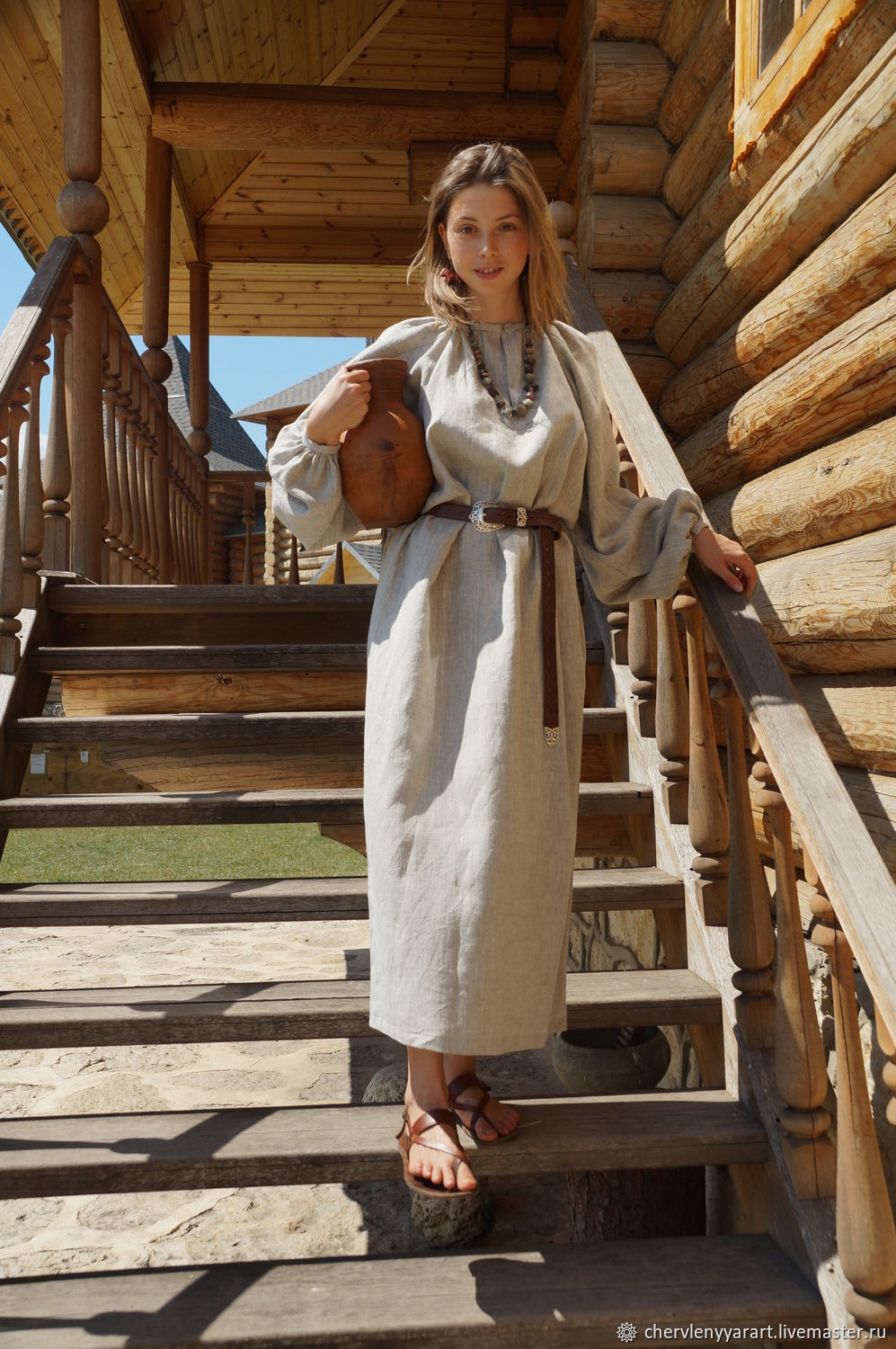 Girls in Slavic costumes in Fort Worth